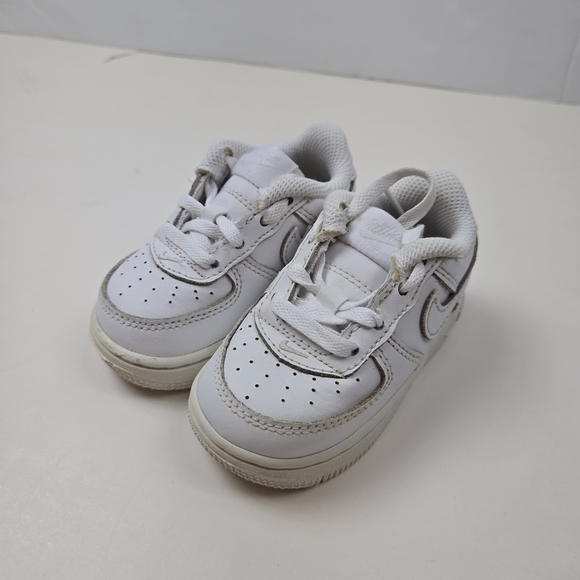 Nike Other - Nike Kids Air Force 1  White Sneakers Size 5c
